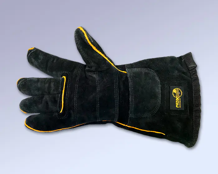 Gauntlets (Class 4 Hand & Wrist Protection)
